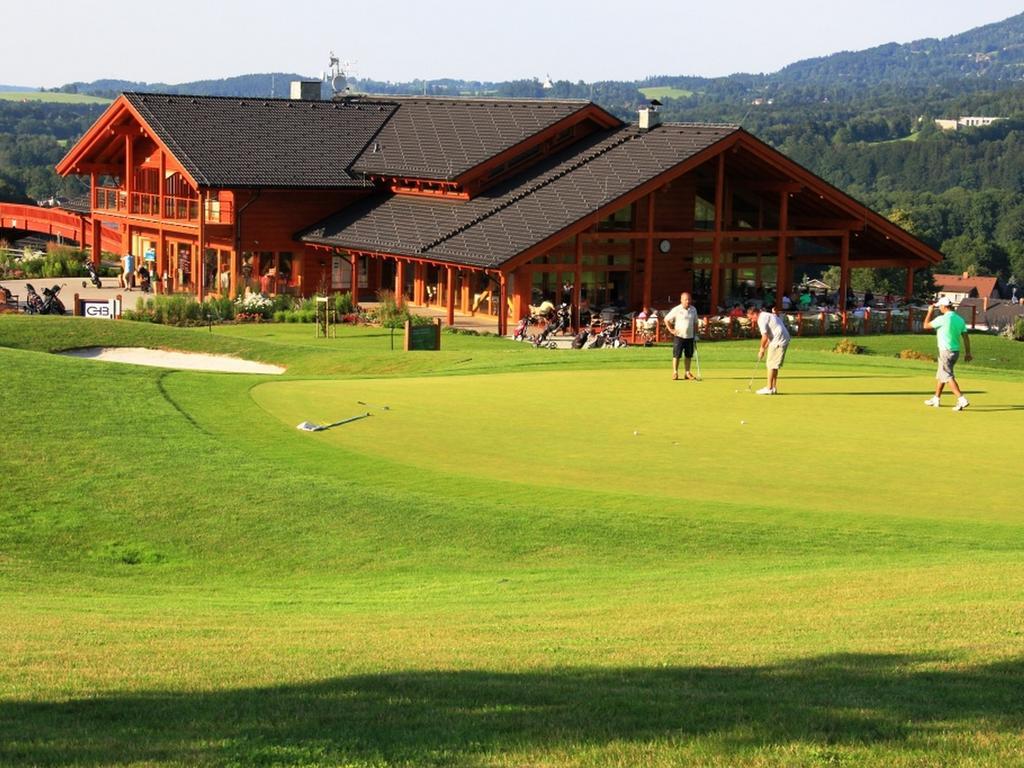 Green Inn Hotel Остравице Екстериор снимка