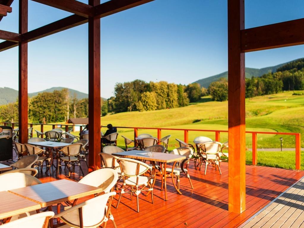 Green Inn Hotel Остравице Екстериор снимка