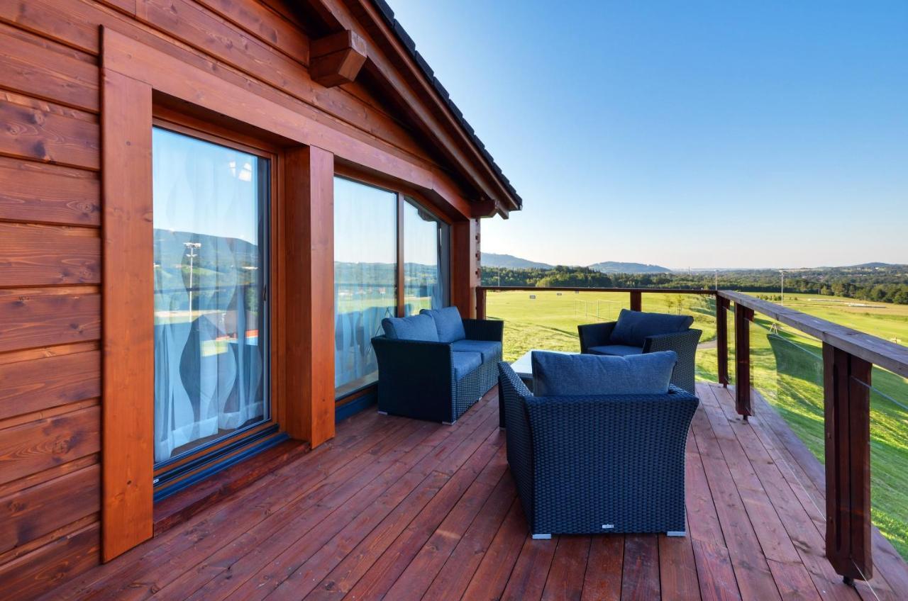 Green Inn Hotel Остравице Екстериор снимка